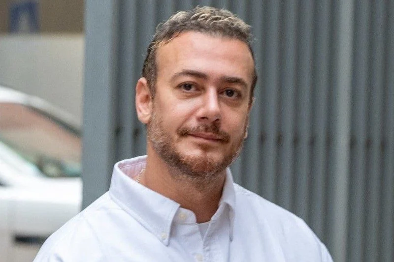محكمة فرنسية ترفع عقوبة سعد لمجرد لعشر سنوات وتأمر باعتقاله