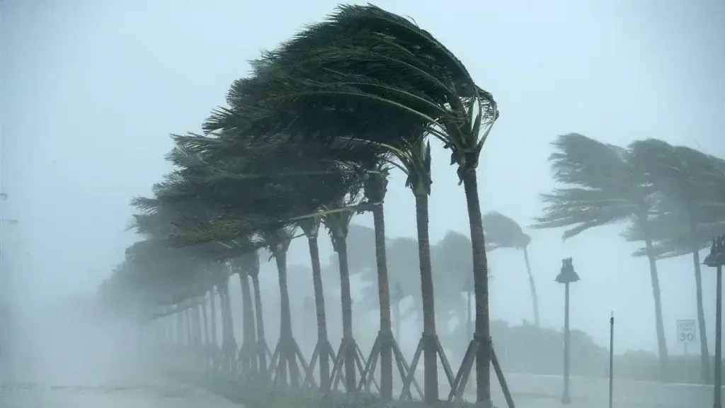أمطار رعدية قوية وعواصف مرتقبة في الأقاليم الجنوبية للمغرب